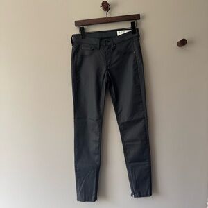 RAG & BONE ZIP ANKLE COATED SKINNY JEANS DARK GRAY ALMOST BLACK SIZE 27